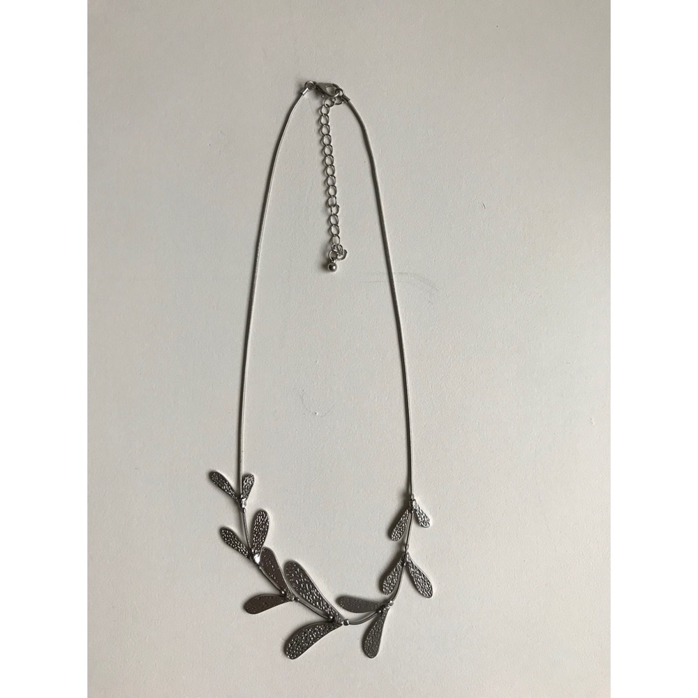 Hive & Honey Silver Leaf Necklace